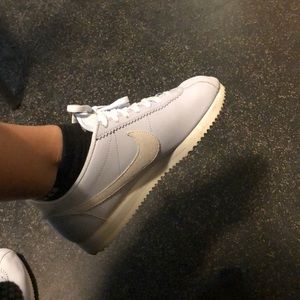 nike cortez baby blue